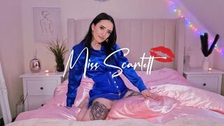 Scarlett's super sexy satin fuck!