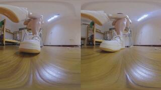 3DVR180 MOMO Smelly Shoes Smelly Feet POV Training Dwarfs