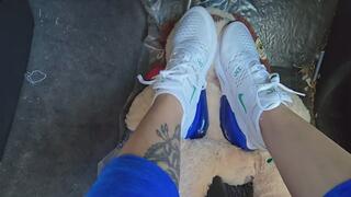 Chrissys air max in car top view