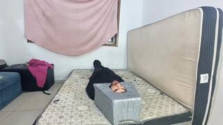 TRYING TO BREATH UNDER GIRLS PART 1 BY MARY ANNY, SUZY B. AND DANIEL SANTIAGO CAM BY ALINE FULL HD