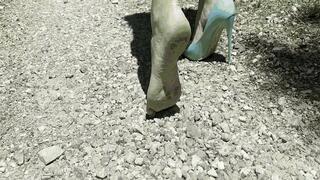 I lost my shoe while walking-7 AVI