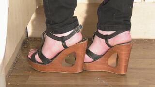 Chelsea's Shoes 4 (4K)