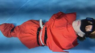 Freedivers_534 Underwater Bondage in Red