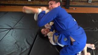 Bella Luxx vs Kami Kyller