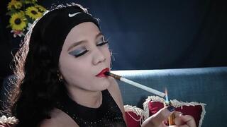 Zaira Smoking Doubles, Sexy Dangles and Multiple Drags