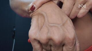 Sensual Live Stream Dance with Muscles in Motion