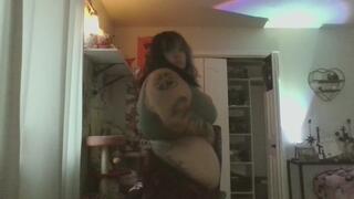 Showing off my apron belly body