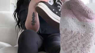 Your Girlfriends Best Friend Wants You to Lick Her Dirty Shoes Clean!