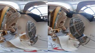 3DVR180 ANNA XINGGAN POV crushes dwarfs