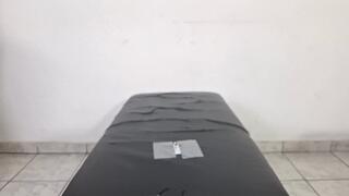 GIANT FARTING ON SMALL SLAVE BY KAT AND SMALL JEFF CAM BY ALINE FULL HD