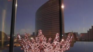 [F4F] Good Girls Stay Quiet & Obey [Femdom] [WLW] [ASMR]