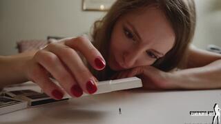 Giantess Vanessa - Tiny People In Her Hotel Room Vfx Part I