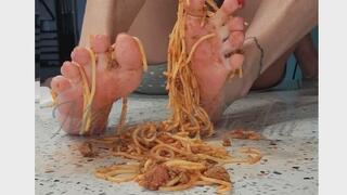 Spaghetti Play - Barefoot Pasta Crush