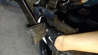 Tahoe Floor And Brake