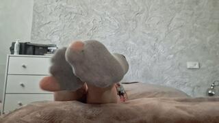 HOLEY SOCKS DESTRUCTION 11