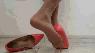 Stand-Up Dipping and Heel-Popping 24 part 1 telephone conversation WMV (1920x1080) FHD