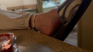 Lady Steph: Dirty Flip Flop SHow