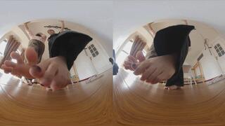 3DVR180 ANNA XINGGAN POV Trampling and humiliating