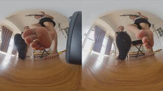 3DVR180 ERER XINGGAN POV stinking feet trampling humiliation