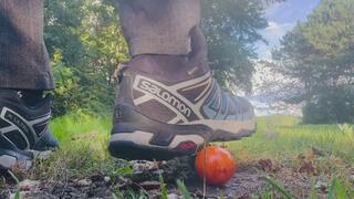 Salomon x Ultra 3 crush Apple and Colored Eggs in Park