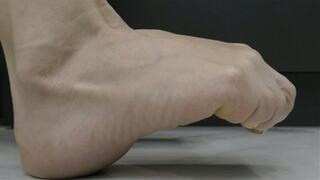 You can start toe wiggling over with the pearl nails (Part 2) MP4 FULL HD 1080p