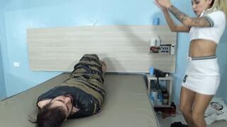 BLONDE GODDESS WITH BIG ASS SITTING ON GIRL BY JENIFER CARTER AND DANIEL SANTIAGO CAM BY ALINE FULL HD