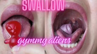 Swallow aliens gummy bears o