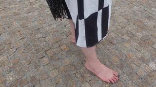 Walking barefoot in an island
