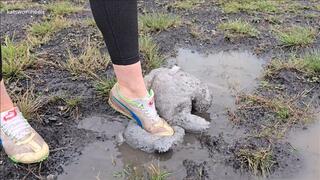 Teddy Bear Gets Kicked, Submerged in Water, Walked all Over and Shredded Under my Sharp Running Spikes