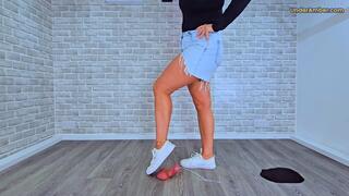 209 Body Cam - Goddess Amber - Post Cum Trampling After Busting Your Face, Cock & Balls Under My Dirty Tommy Hilfiger Pumps - Trample CBT Ballbusting Facebusting Crush Shoes Trainer Worship Gagging