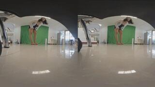 3DVR180 ERER is looking for dwarf friends