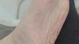 Big girly feet in socks and without