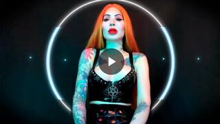 Groomed, mesmerized, eaten - GIANTESS , POV, VORE, EXECUTRIX