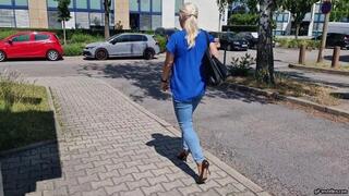 shoeplay in the hotel lobby wmv 1280 x 720