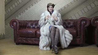 beauty in white fur - wmv 720p