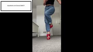 Thebarefootarchitect itchy feet from red heels