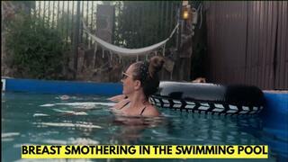 BREATH SMOTHERING IN THE SWIMMING POOL HD VERSION