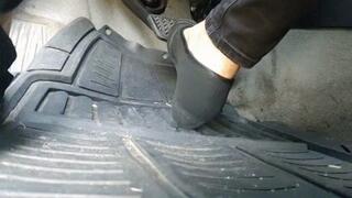 Floorig & Speeding In Black Flats