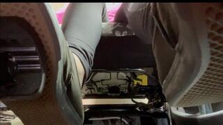 A real Pedal Pumping experience with Vans Sneakers - take place under the pedals of my car while driving - Shoe fetish, sneaker fetish - Vans