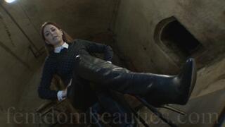 LADY STEFANIE - COME LICK MY BOOTS