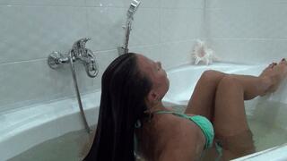 I wash my long hair a