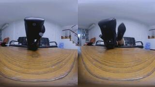 3DVR180 ERER boots rule the dwarves