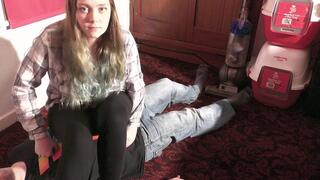 Sophie Sits On Her Slave & Paints Her Fingernails (4K)