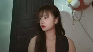 Sexy model JIAXIN enjoys smoking