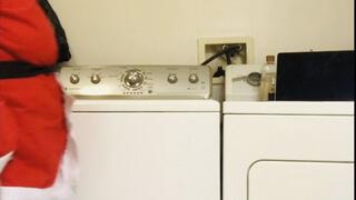 BBW BABE SANTA COSPLAY STRIPTEASE