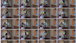 Svetlana is going on a date and inflates the ball