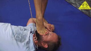 Rada domina training on Thomas