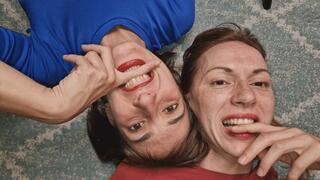 Horror Biting Action