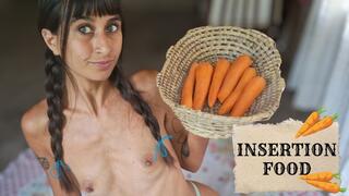 INSERTION FOOD IN ASSHOLE