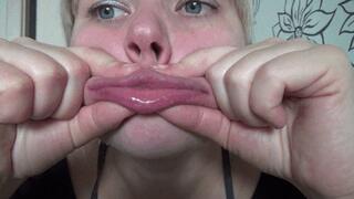 FACE STRETCHING AND BIG FISH LIPS 9 SIf